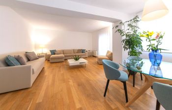 Palermo Perfection Holiday Home