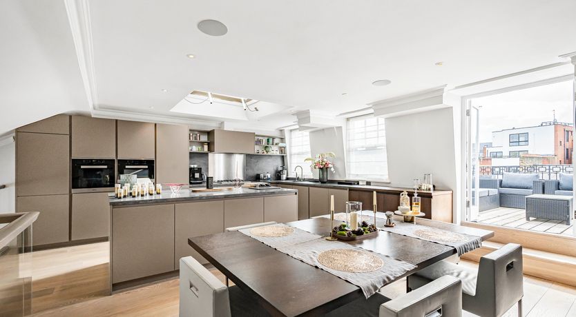 Photo of Kensington Grace