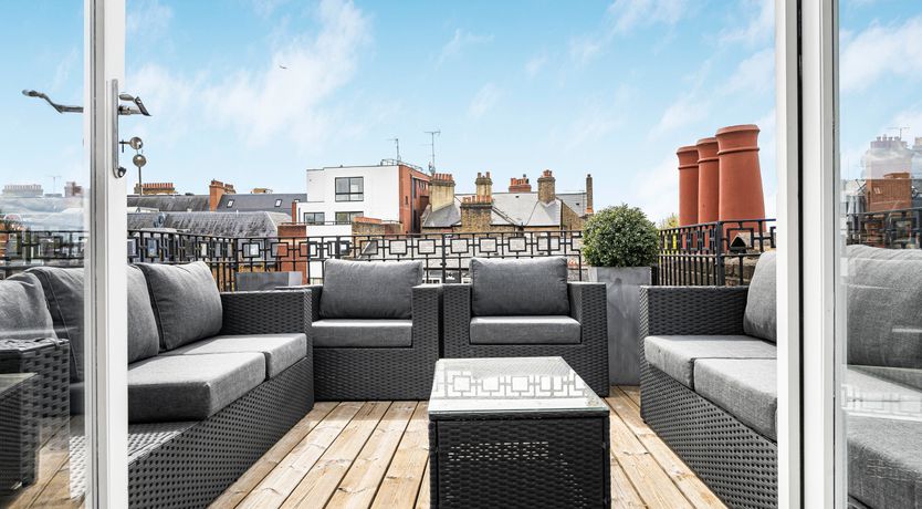 Photo of Kensington Grace