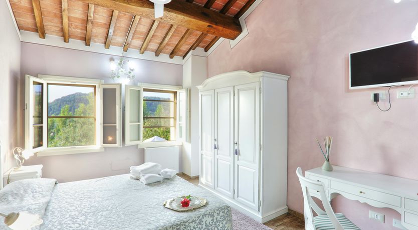 Photo of The Pisan Hills