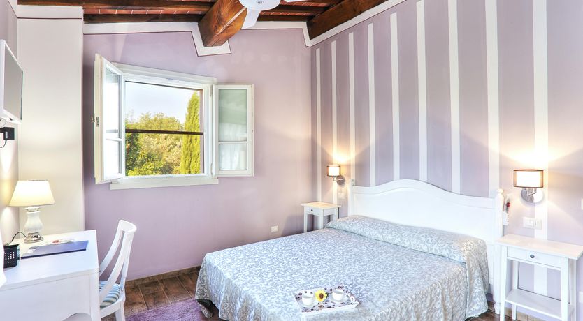 Photo of The Pisan Hills