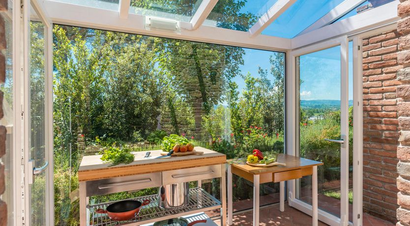 Photo of The Pisan Hills