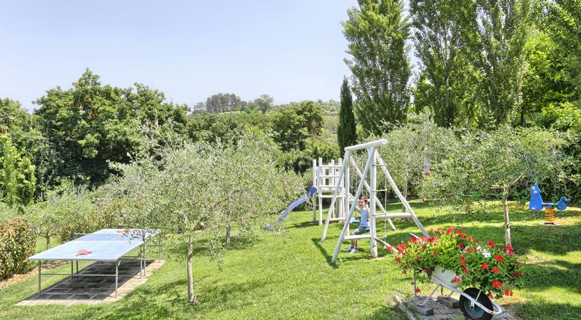 Photo of The Pisan Hills