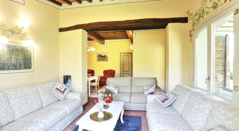 Photo of The Pisan Hills