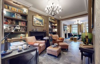 Cadogan Charisma Holiday Home