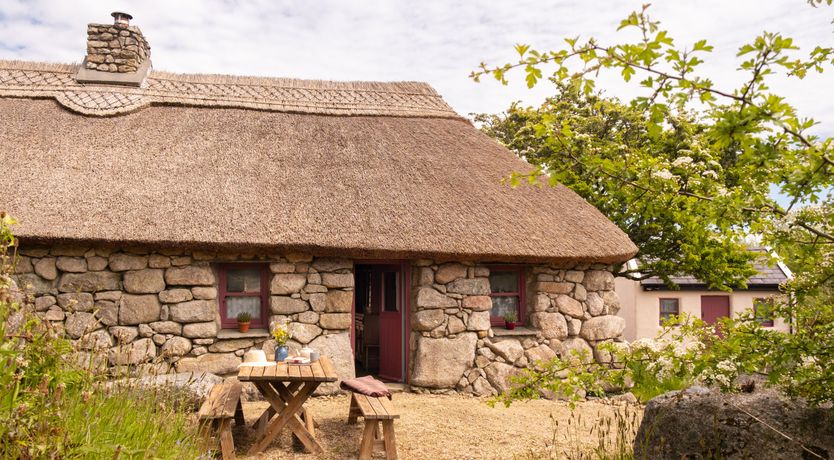 Photo of Historical Thatch Cottage 