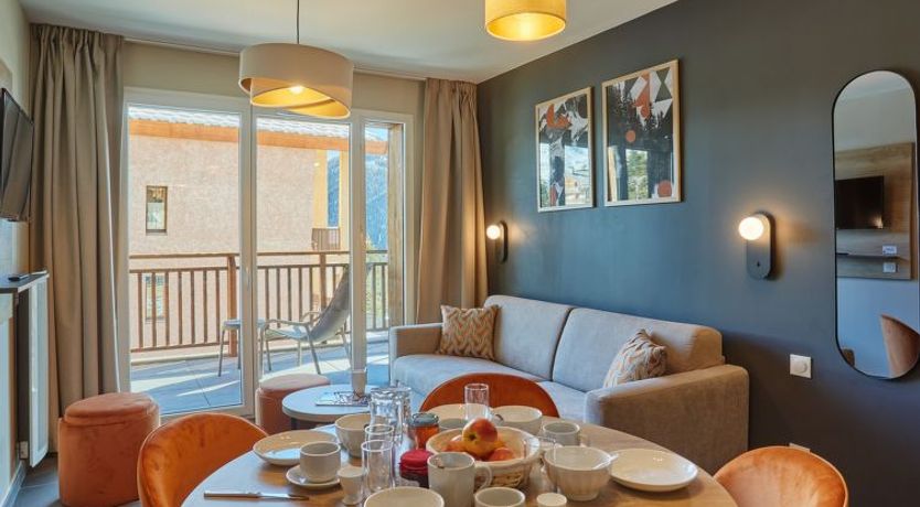 Photo of Résidence Odalys Le Mont d'Auron Apartment 2