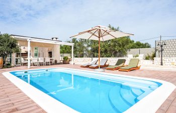 Hidden Gem Holiday Home