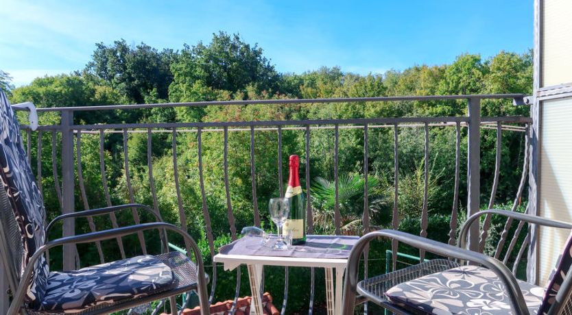 Photo of Radmila Apartment 2