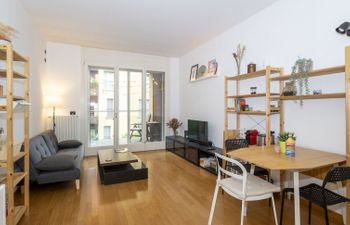 Parco Segantini Navigli Holiday Home