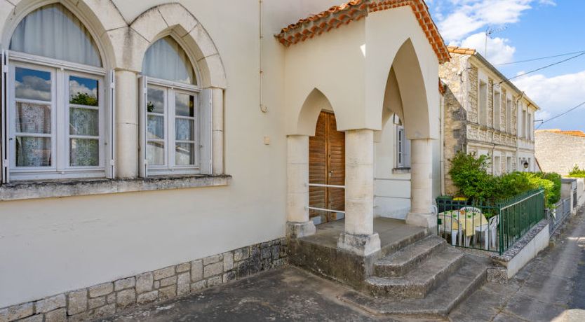 Photo of L'Arquebuse