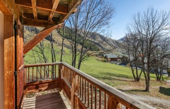 Les Chevreuils Holiday Home