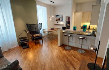 Inner City Holiday Home