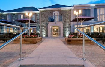 Llawnroc Rooms Holiday Home
