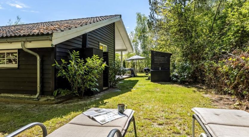 Photo of "Marlena" - 1.1km from the sea