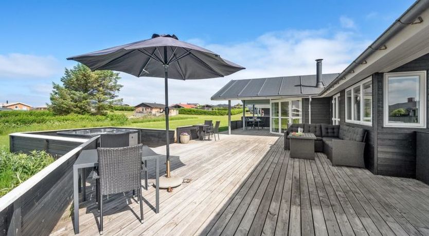 Photo of "Nahel" - 150m to the fjord