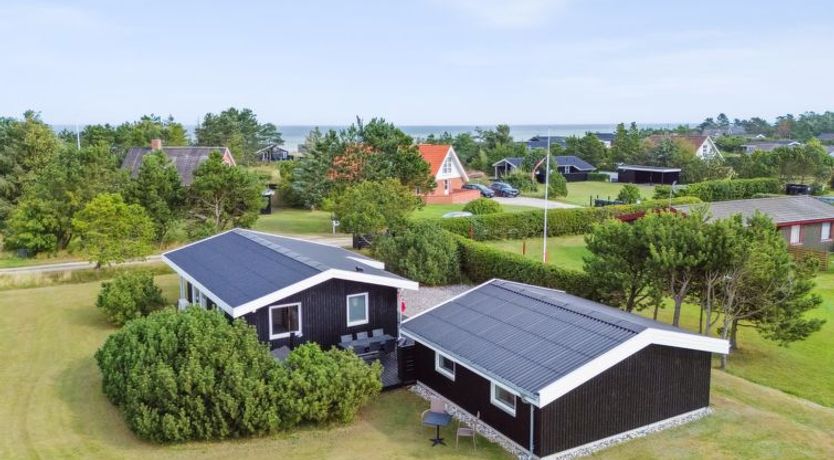 Photo of "Mirkka" - 200m from the sea