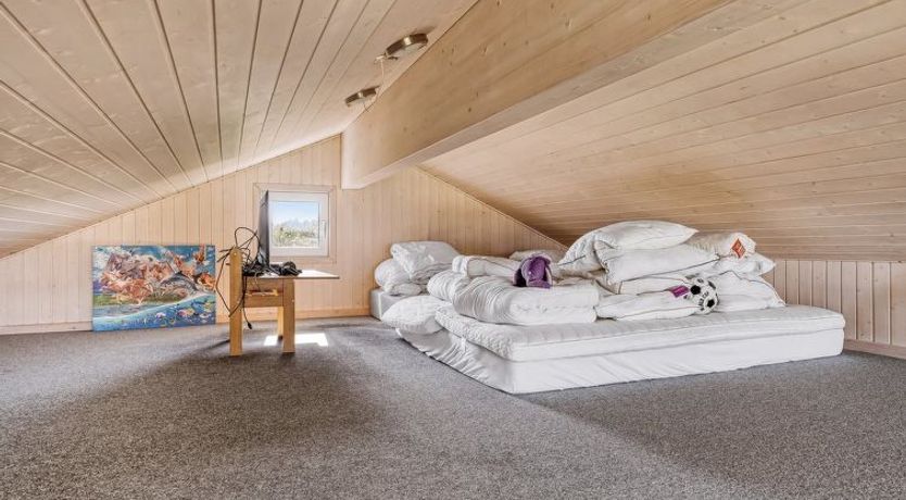 Photo of "Elni" - 350m from the sea