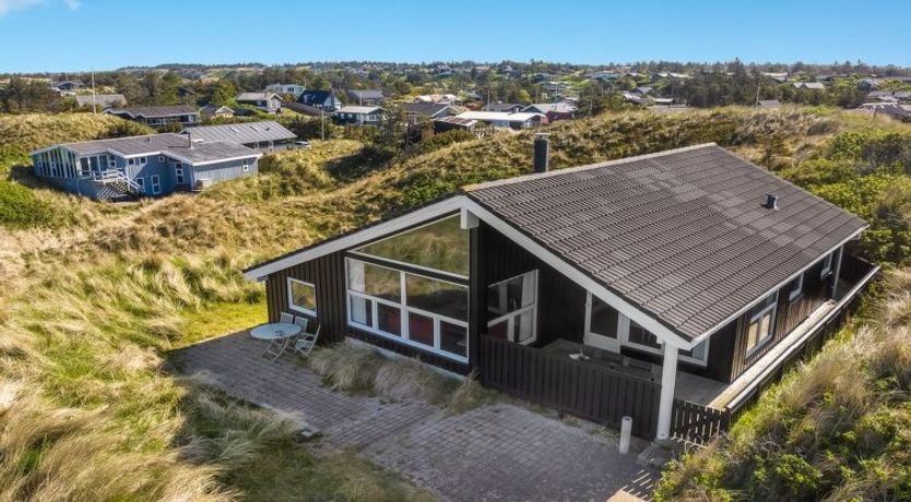 Photo of "Elni" - 350m from the sea