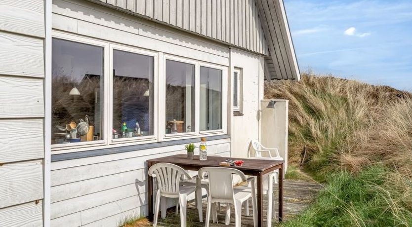 Photo of "Wighlek" - 800m from the sea