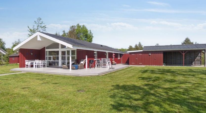 Photo of "Blondine" - 1.4km from the sea