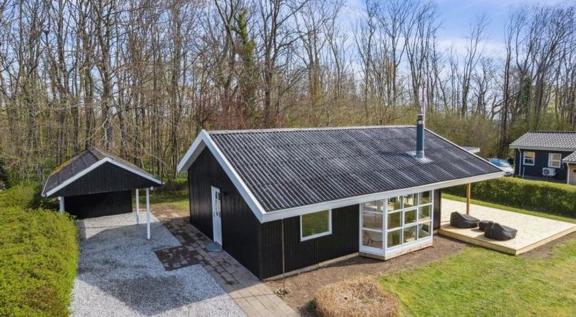 Photo of "Arnetta" - 150m from the sea