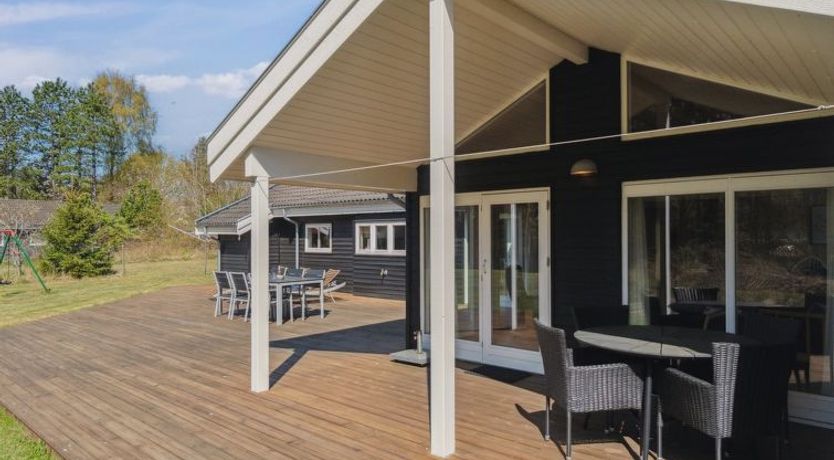 Photo of "Edna" - 500m from the sea