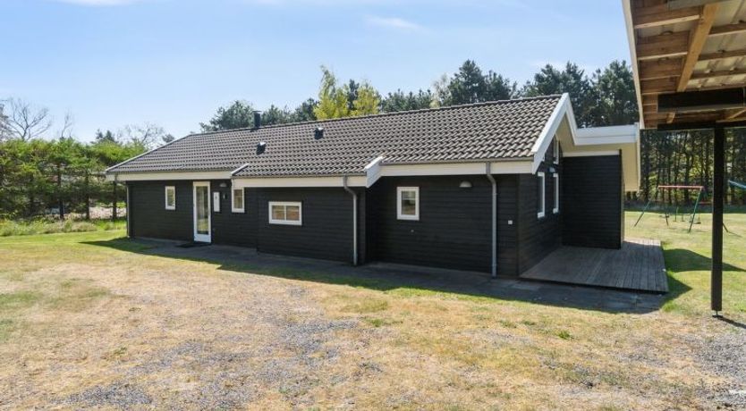 Photo of "Edna" - 500m from the sea