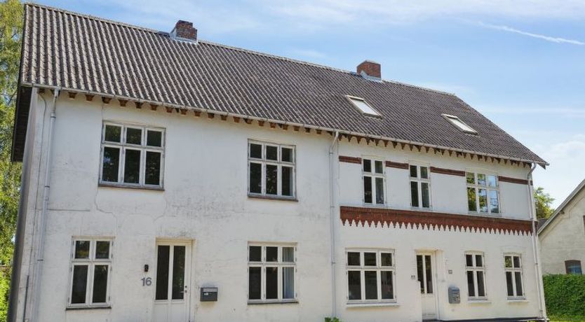 Photo of "Bartha" - 3km from the sea