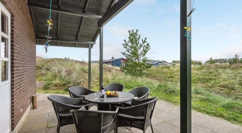 Photo of "Thermet" - 900m from the sea