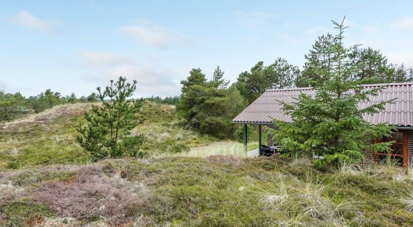 Photo of "Thermet" - 900m from the sea