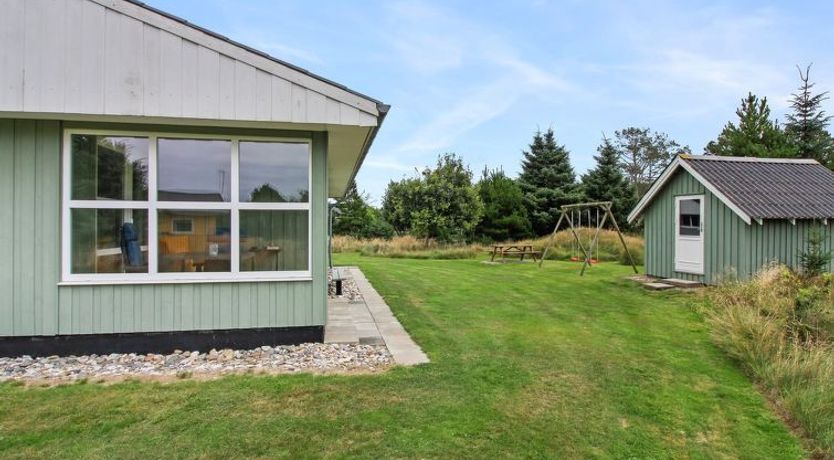 Photo of "Livia" - 900m from the sea