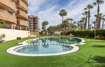 Acapulco III Apartment 3 Holiday Home