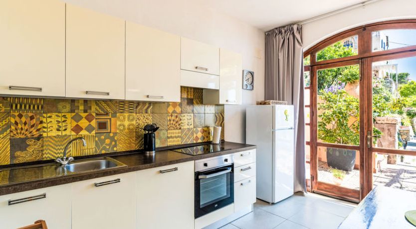 Photo of Mare (FLG136) Apartment 2