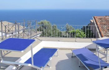 Casa Linda Holiday Home