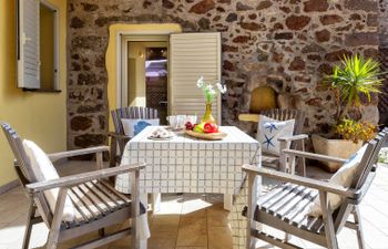 Castelgenovese Holiday Home