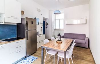 Riva Holiday Home