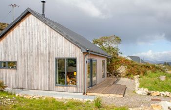 Tigh Na Allt Holiday Home