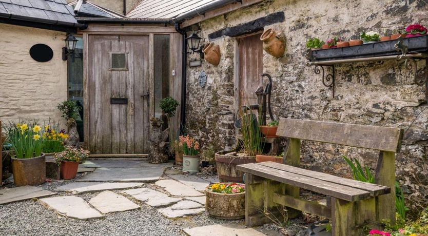 Photo of 1 Bed in Llanwrtyd Wells