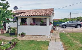 Photo of Cozy Family Apartment Aleksandar