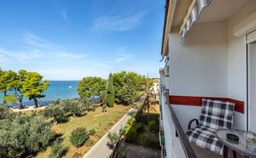 Photo of Apartment Ivana - Sea View, Pet Friendly 