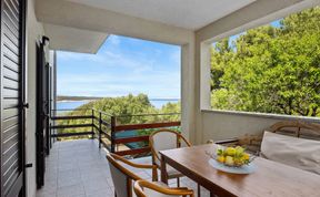 Photo of Anamar- Three bedroom Apartment with Sea View