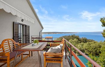 Anamar - Two Bedroom Apartment with Sea View Holiday Home