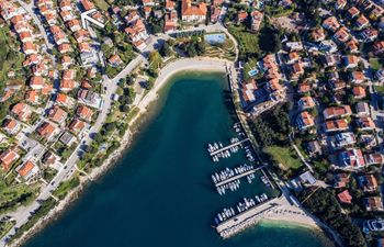 70 m from the Beach - Apartment Nera Holiday Home