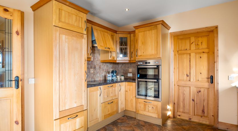 Photo of Campbell's Cottage