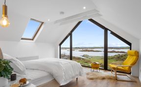 Photo of GarraÍ Locha - Luxurious Cottage