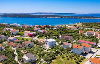 Wonderful Terrace and Sea View - Max 1 Holiday Home