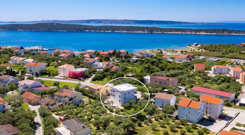 Photo of Wonderful Terrace and Sea View - Max 1