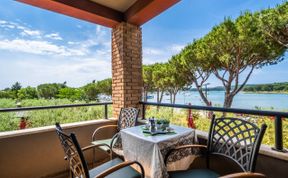 Photo of Apartments Oliveto with Sea View - Lavanda 