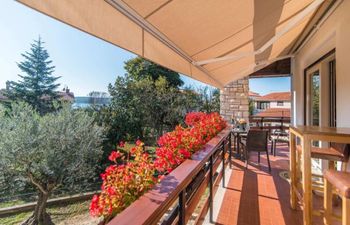 Villa Amalija-Apartment Amy with Sea View Holiday Home
